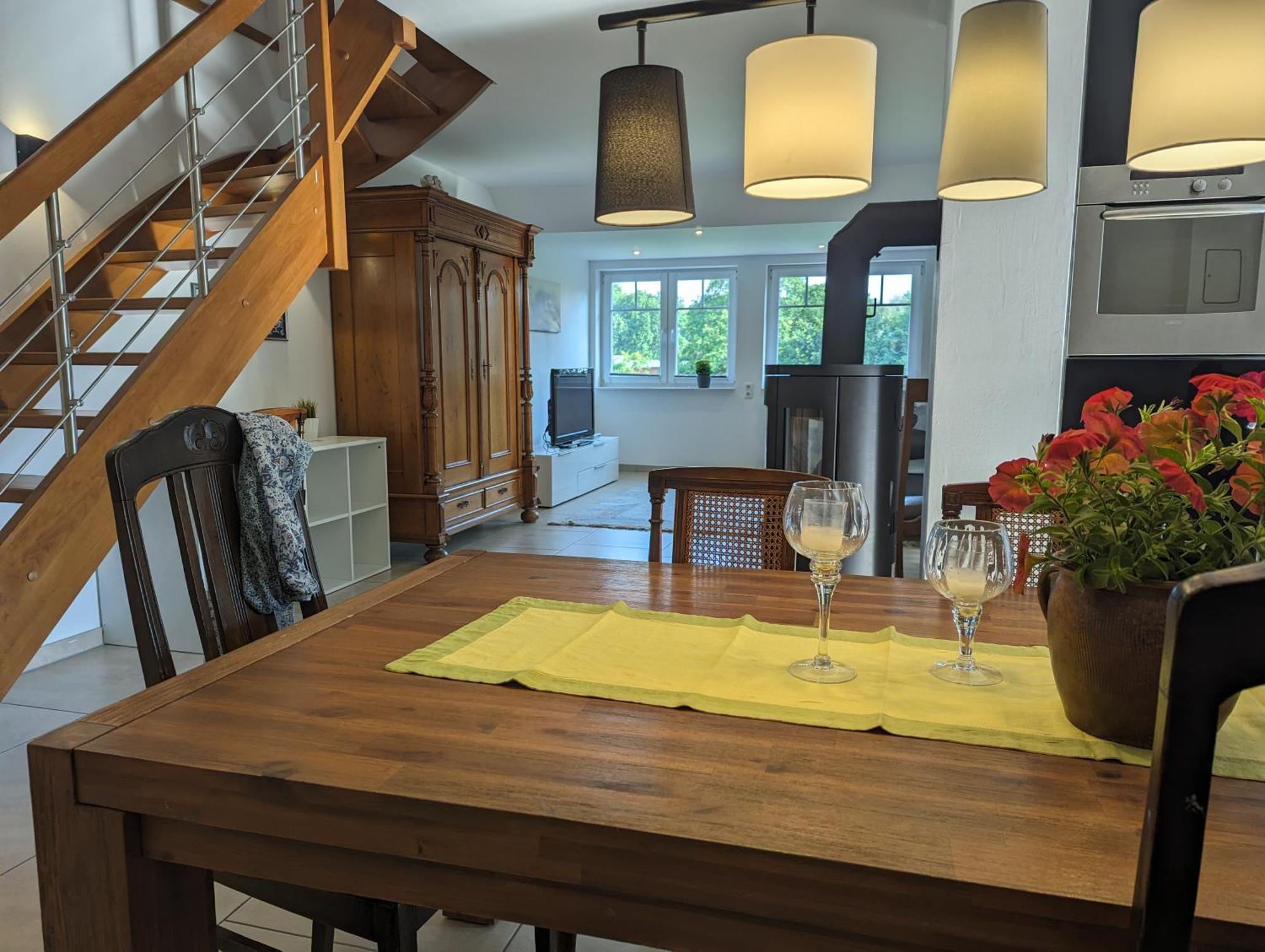 Landleben Eichenhof Aparthotel Himbergen Buitenkant foto
