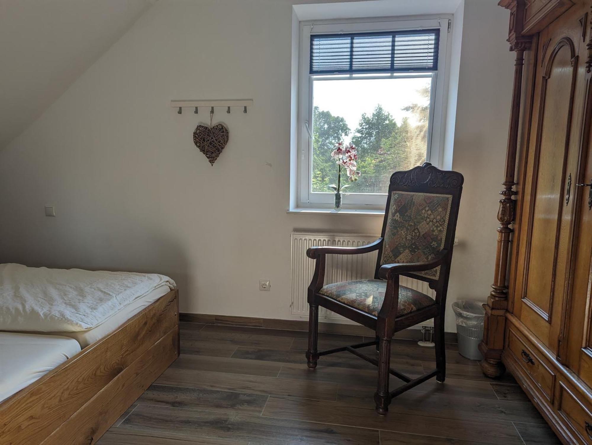 Landleben Eichenhof Aparthotel Himbergen Buitenkant foto